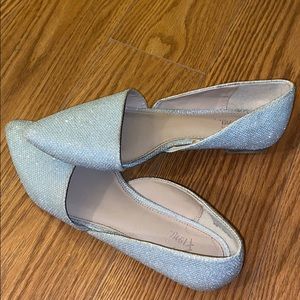 silver pointy flats